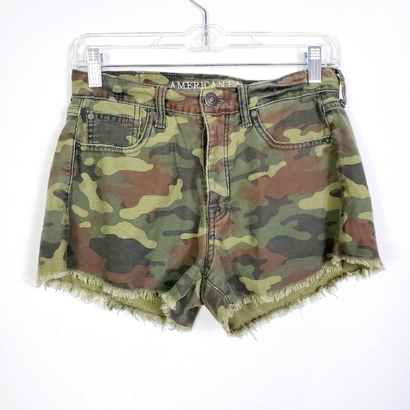 AMERICAN EAGLE VINTAGE HIGH-RISE FESTIVAL SHORTS - Picture 1 of 9